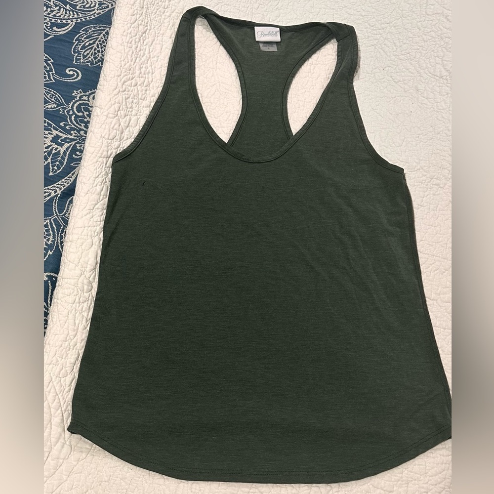 BOMBSHELL NEW W/O TAGS RACER BACK TANK - LARGE
